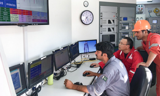 喜讯！安身国内，发展海表——js1996官网与KOC签署近2亿元综合录井服务合同(图6)